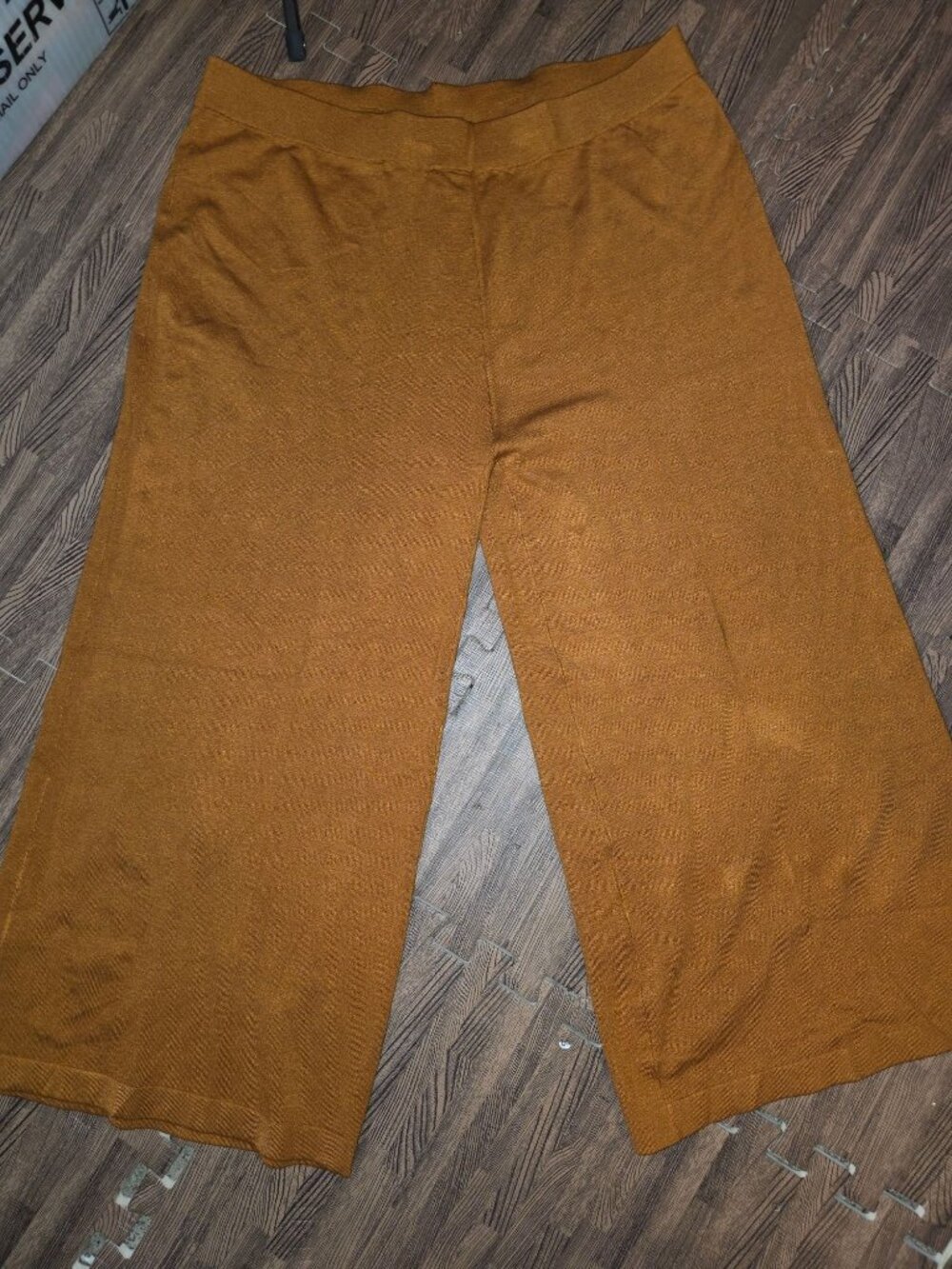 A New Day Mustard Wide-Leg Cropped Knit Pants XL Stretchy Fabric